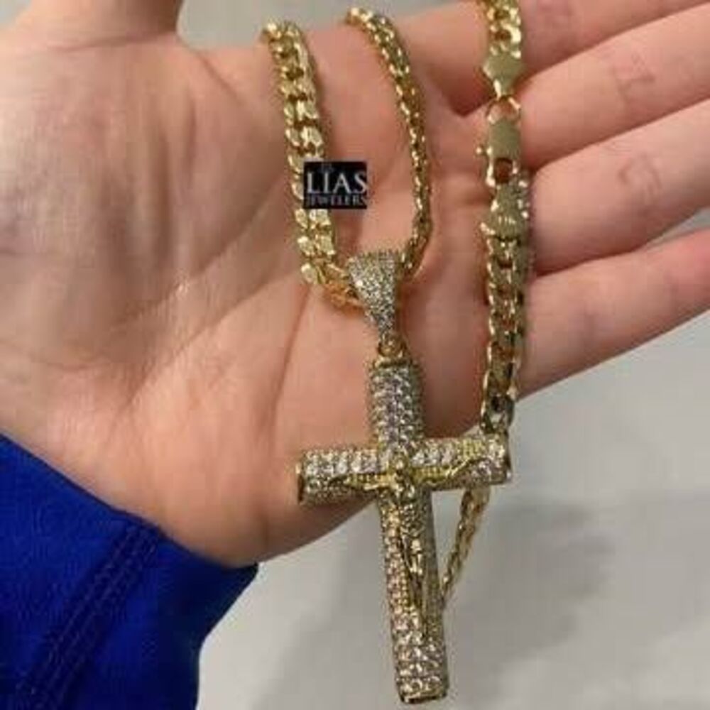 New 14k yellow gold Cuban link chain and cross  Jesus pendant set